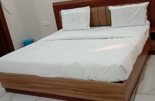 Bijnor Hotel | Hotel Viraj