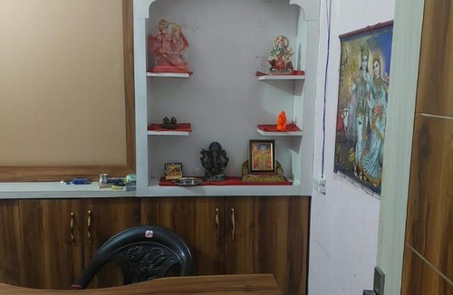 Mathura House | Hotel Vrindavan Near Prem Mandir Distance 15 min