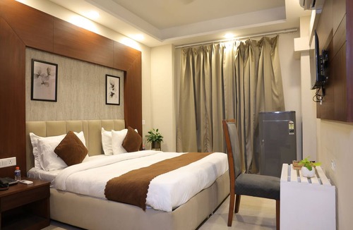 Jasola Hotel | Hotel Zen Inn