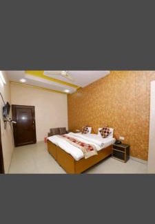 Agra Hotel | HOTELNEWBAKSHIHOUSe