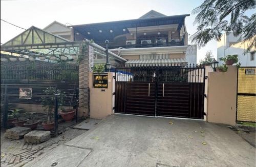 Allahabad House | Imperial House- A Luxury Homestay