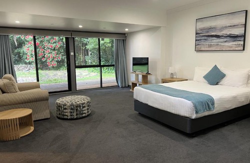Goonellabah Hotel | Invercauld House