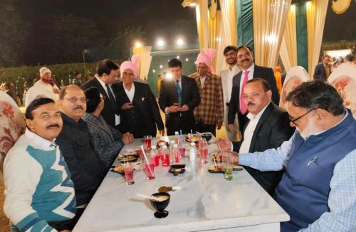 Amroha Hotel | J B Hotel,Banquet & Restaurant