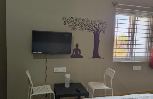 Bengaluru House | Jai Anjaneya Guesthouse