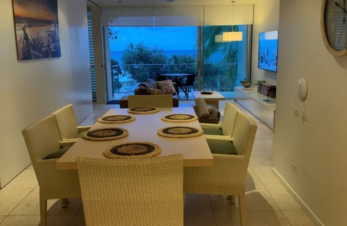 Rainbow Beach Apartment | 'Jemingar's Place' 207 - Rainbow Beach. Plantation Resort Unit - Incredible Views - Top Floor.