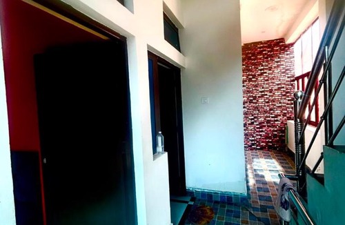 Dehradun Bed & Breakfast | Jolly hill stay