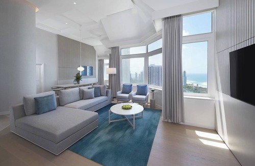 Surfers Paradise Hotel | JW Marriott Gold Coast Resort & Spa