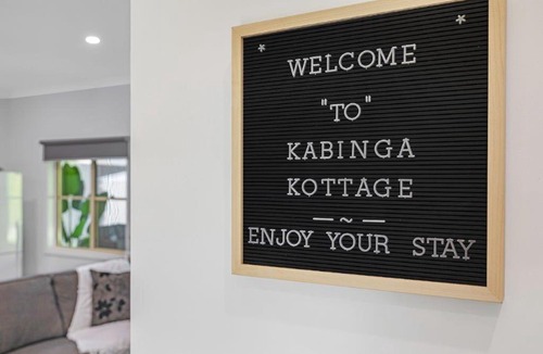 Moama House | Kabinga Kottage - Echuca Holiday Homes