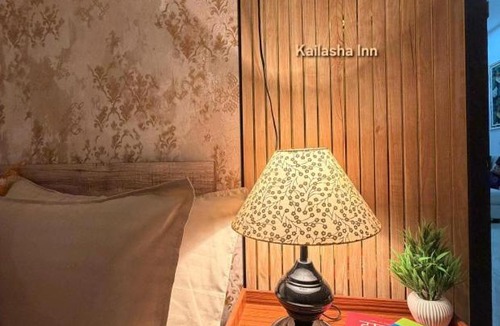 Deoghar House | Kailasha Inn-By Safarnama Stays 300mts from Baba Baidyanath Temple