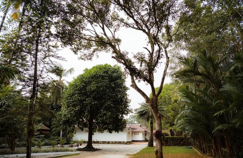 Pala House | Kerala style heritage pool villa on western ghats.