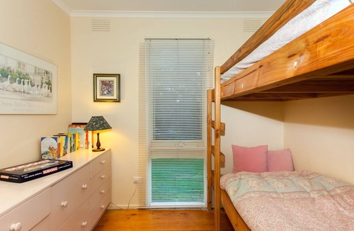 Langwarrin South Cottage | Kookaburra Cottage @ Kanturk Country Retreat