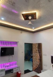 Varanasi Bed & Breakfast | Ku residency