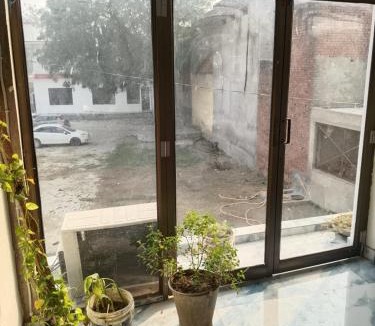 Faizabad House | Kusum Guest House