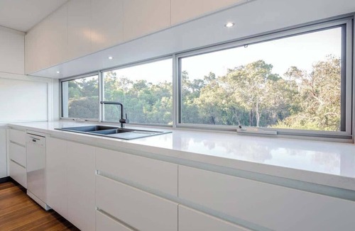 Dunsborough House | La Vacanza—Luxe Spacious Home with Ocean Views