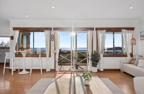 Peppermint Grove Beach House | Large Renovated Home with Ocean Views for Family Fun in Peppermint Grove Beach