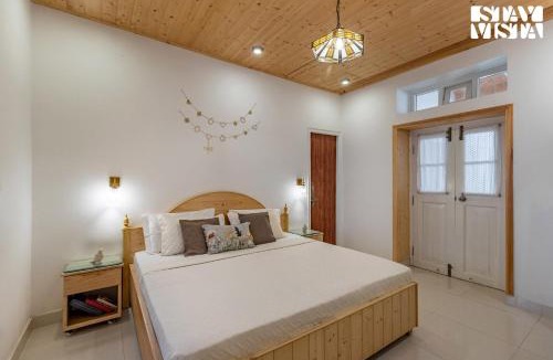 The Mall Road Villa | Lawrence Terrace at Mall Road by StayVista