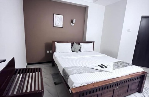Teynampet Hotel | Le Grace Annasalai