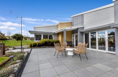 Swan Reach House | Limestone Views
