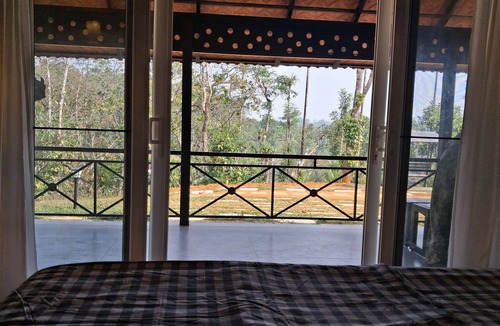 Mananthavady Villa | Lovely 2-bedroom serviced villas with AC in Mananthavady Wayanad