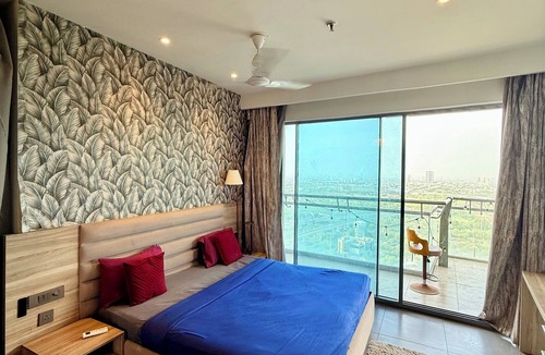 Noida Apartment | Luxury 1BHK in North India's Tallest Tower | Stunning Views