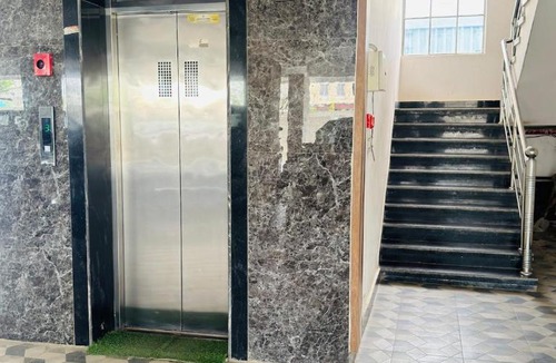 Jaipur Apartment | Luxury 2BHK Apartment l Free WiFi l Parking l Near WTP