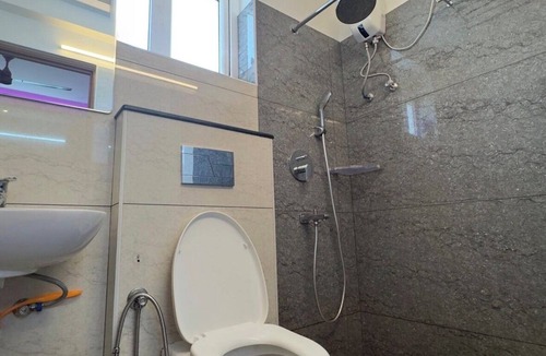 Kumarapuram Apartment | Luxury Fully Furnished 2BHK -City Center -Near Airport & Hospitals