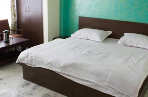 Chitrakoot Hotel | Ma Parvati Residency