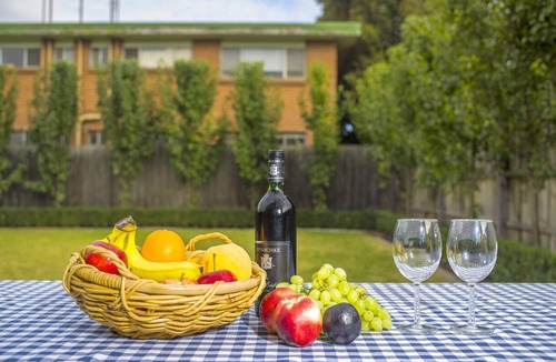 Footscray House | Macpherson Luxe 4BR House by A & T