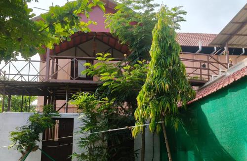 Kumbakonam House | Maha Periyava Kuteeram 6 Adults Budget Stay