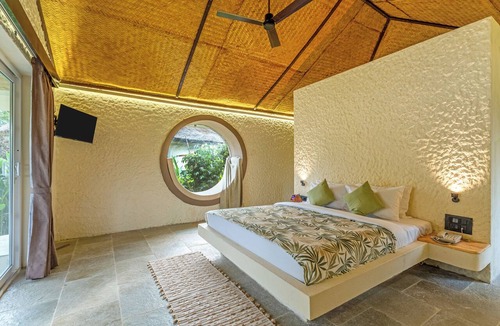 Vadanemelli Hotel | Mallai by ELIVAAS