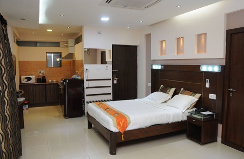 HBR Layout Hotel | Maple Suites