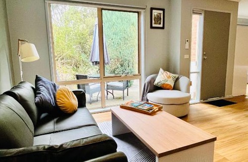 Marengo Apartment | Marengo Beach Studios- Pet Friendly