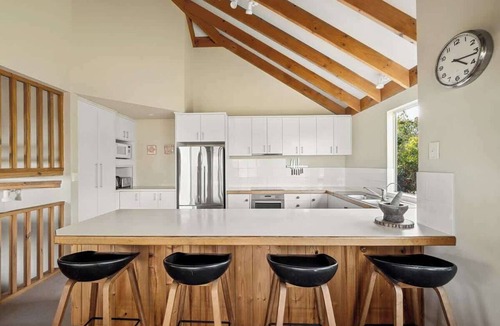 Eagle Bay House | Mariners Rest—Bushland Haven w/Stunning Sea Views