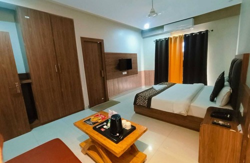 Malihabad Resort | MARINO WATERPARK AND RESORT