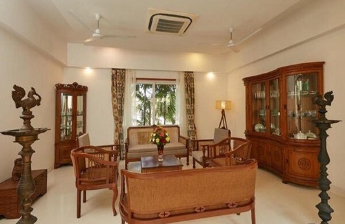 Mylapore Tiruvallikk Hotel | Maroma Suites ECR