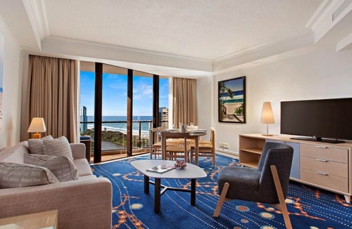 Surfers Paradise Resort | Marriott's Vacation Club at Surfers Paradise 1 Bedroom Lagoon View