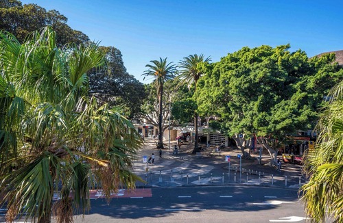 Manly Apartment | Marvelous Manly with Gym and Sauna