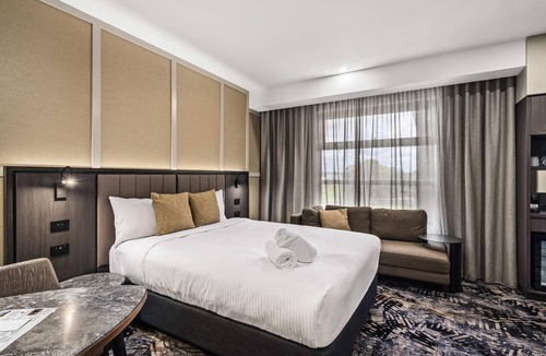 Pakenham Hotel | Mercure Pakenham