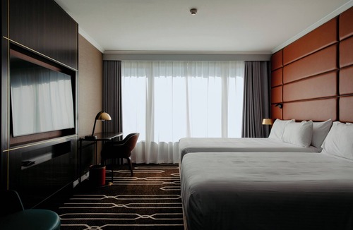 Rosehill Hotel | Mercure Sydney Parramatta