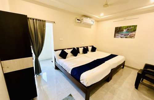 Srikalahasti Hotel | Mgr residency