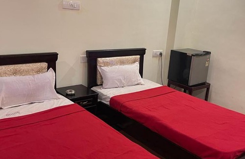 Zahirabad Hotel | Milan Hotel