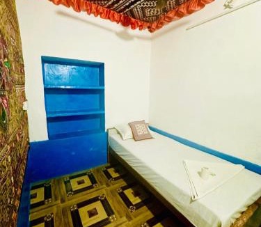 Jaisalmer Bed & Breakfast | Mirvana Guest House & Camel safari