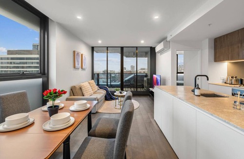 Fortitude Valley House | Modern 2BR Aprtmnt Fortitude Valley Prime Location