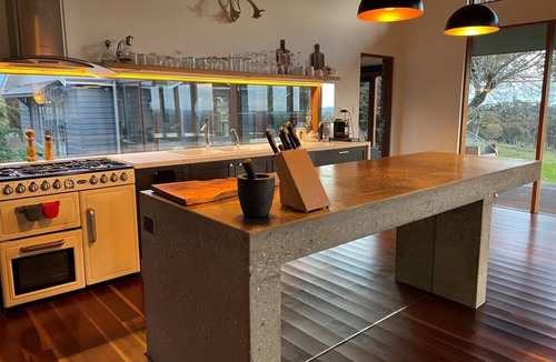 Avoca House | Modern, Iconic Million Dollar Views