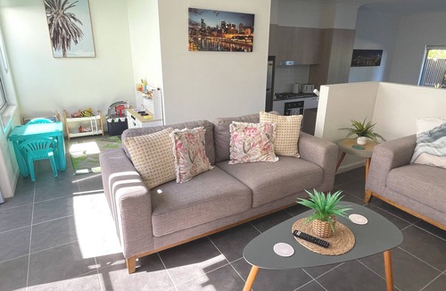 Mango Hill House | Modern, stylish townhouse with pool access!