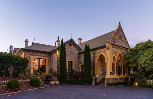 Crafers Hotel | Mount Lofty House Adults Retreat - Enjoy 21 Signature Inclusions