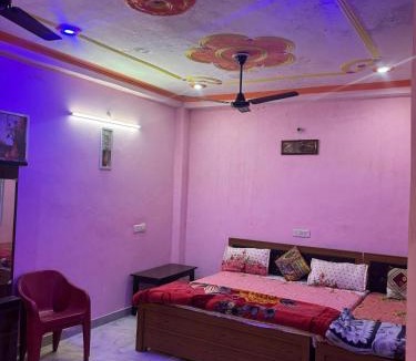 Misrikh Hotel | Naimisharanya Residency