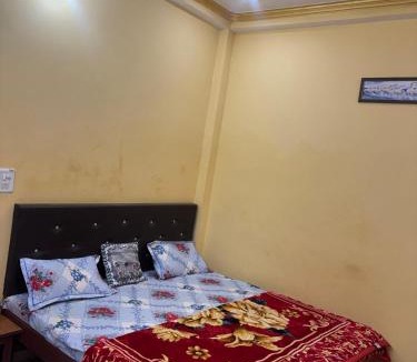 Misrikh Hotel | Naimisharanya Residency