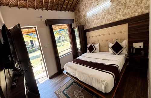 Paliyal Gaon Hotel | Nakshatra Resort