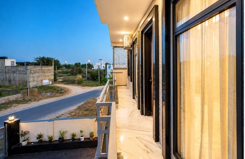 Jaipur District Villa | Natures Nest Villa by HST Hospitality